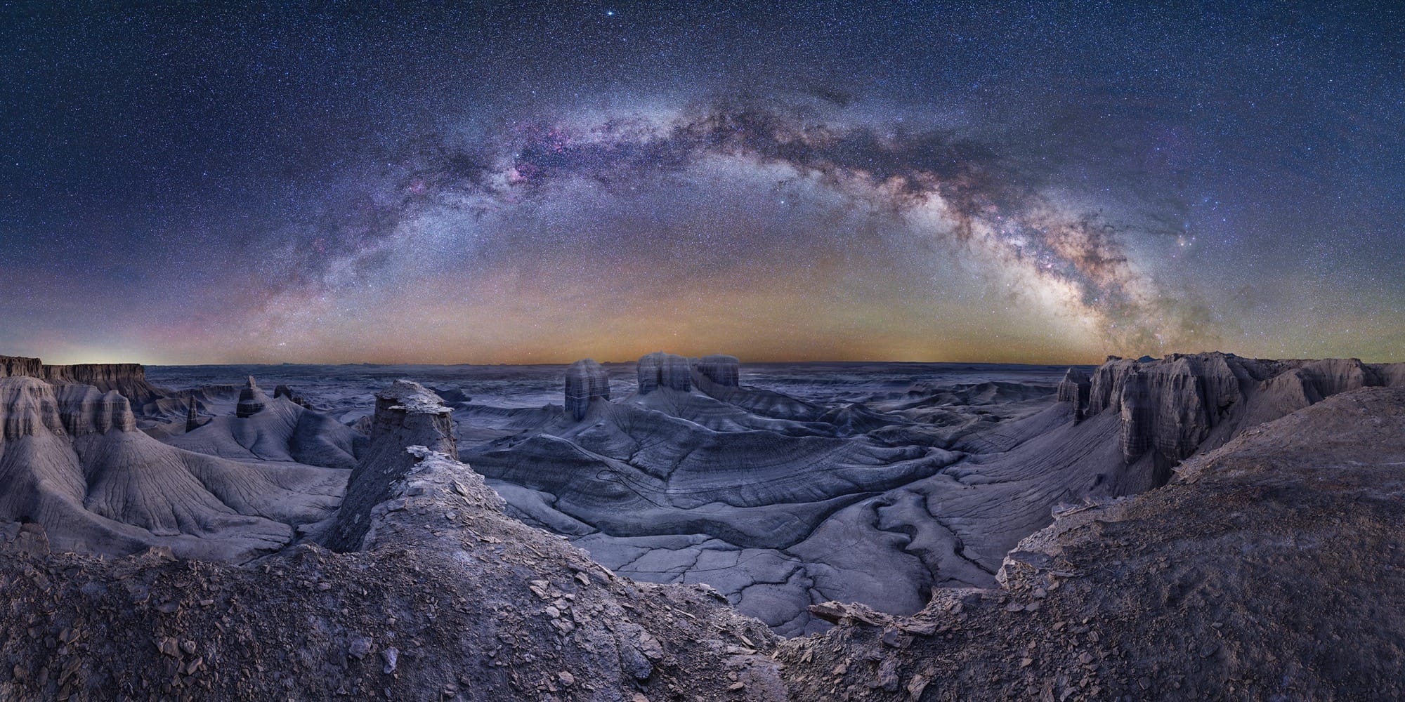 the Milky Way over a Utah desert landscape